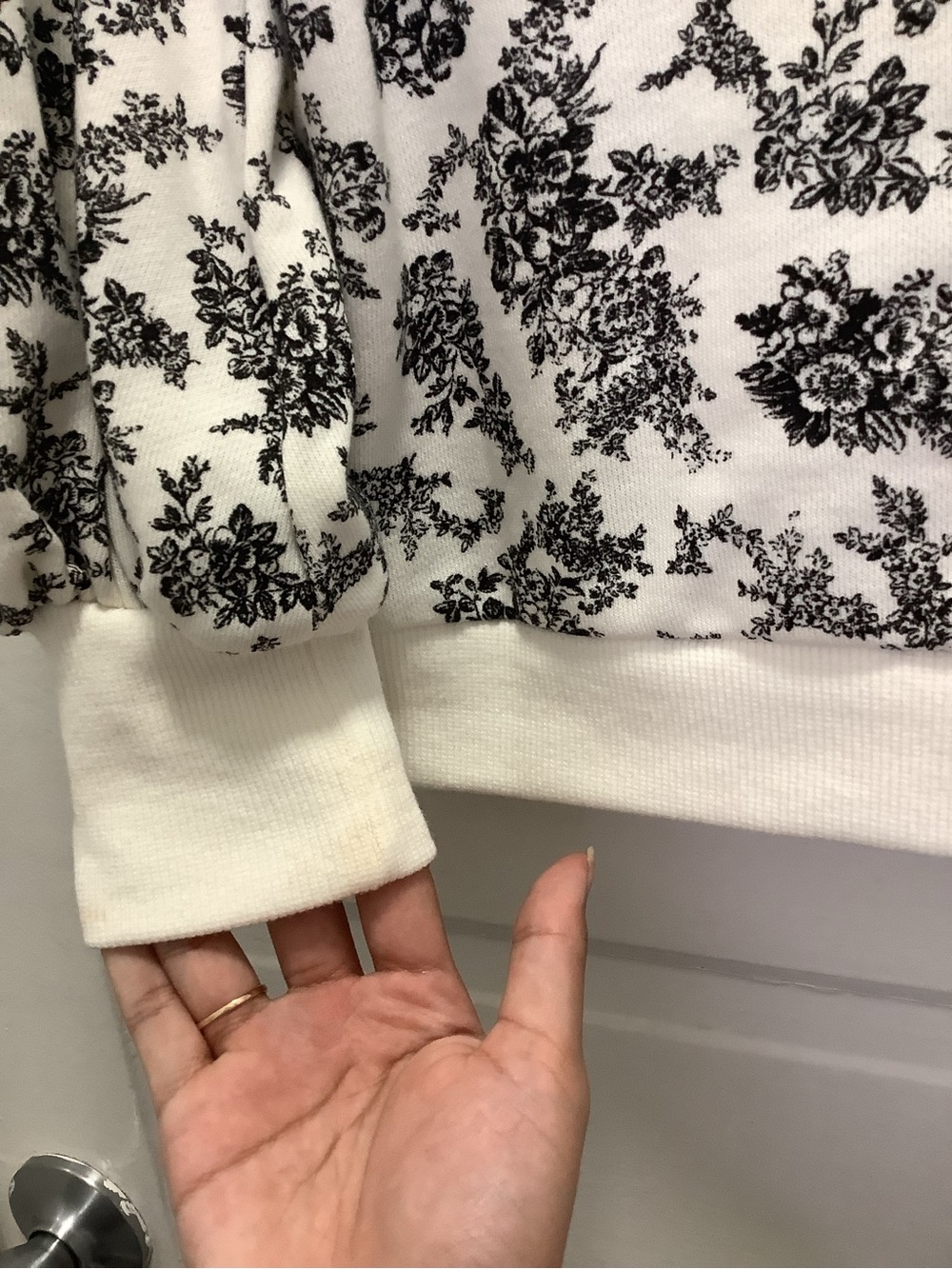 NWT Janie and Jack Black & White Toile Puff Sleeve Sweatshirt (Sz 12) - Picture 6 of 7